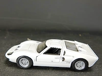 Die-cast schaalmodel ford gt40 mkii (1966) - afbeelding 2 van  5