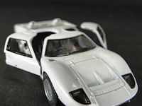 Die-cast schaalmodel ford gt40 mkii (1966) - afbeelding 4 van  5