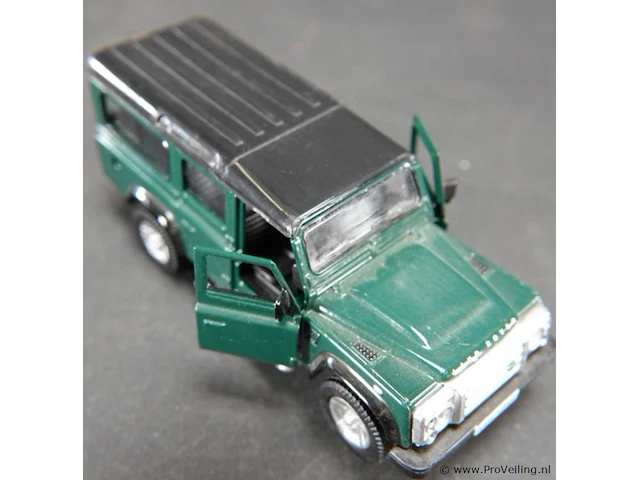 Die-cast schaalmodel landrover - afbeelding 2 van  3