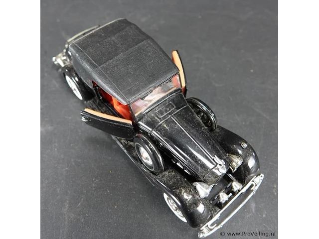 Die-cast schaalmodel oldtimer - afbeelding 4 van  5