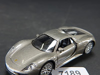 Die-cast schaalmodel porsche 918 spyder - afbeelding 1 van  3