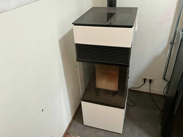 Dielle marstrale 60 glass pelletkachel - afbeelding 5 van  10
