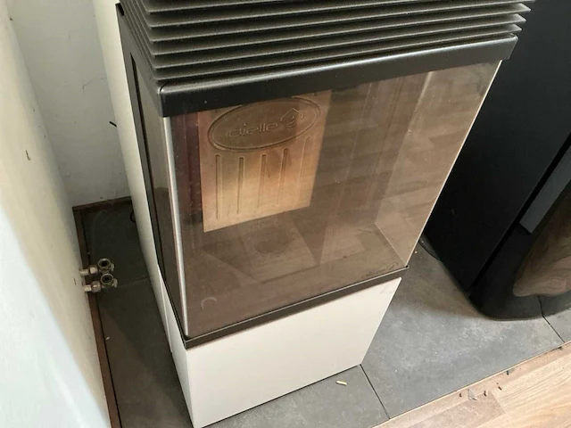 Dielle marstrale 60 glass pelletkachel - afbeelding 7 van  10