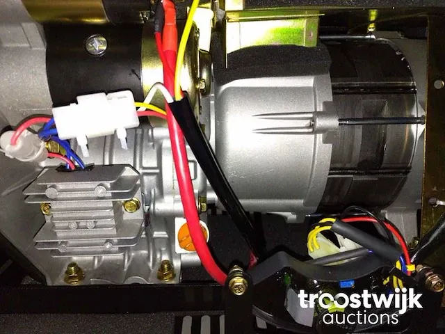 Diesel generator - afbeelding 8 van  24