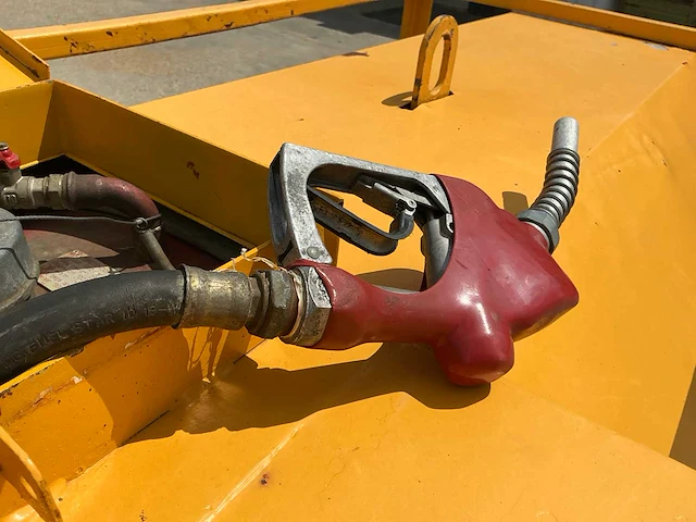 Diesel tank - afbeelding 3 van  14
