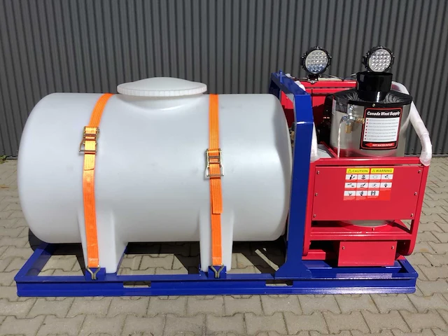 Diesel warmwater hogedrukreiniger met tank - afbeelding 1 van  15