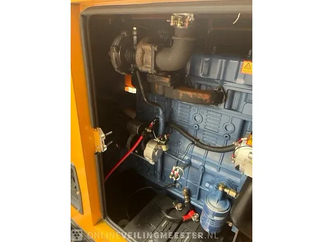 Dieselgenerator, noodstroomaggregaat 70kva metallo, bouwjaar 2023 - afbeelding 7 van  27
