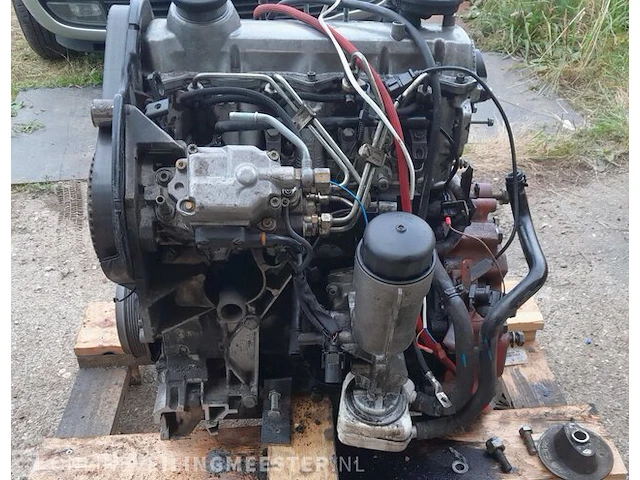 Dieselmotor, 4 cylinder 1.9, type beq volkswagen - afbeelding 1 van  6