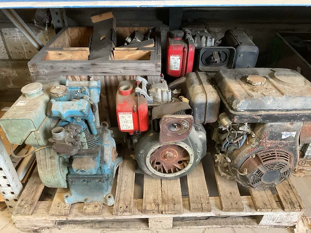 Dieselmotor (5x) - afbeelding 2 van  3