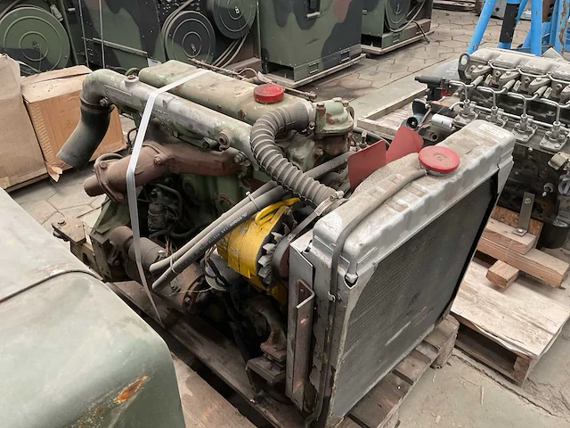Dieselmotor - afbeelding 2 van  6