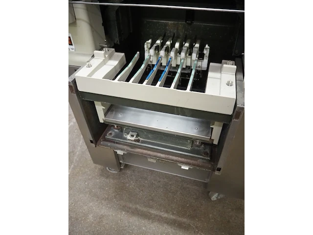 Digi - afbeelding 5 van  10