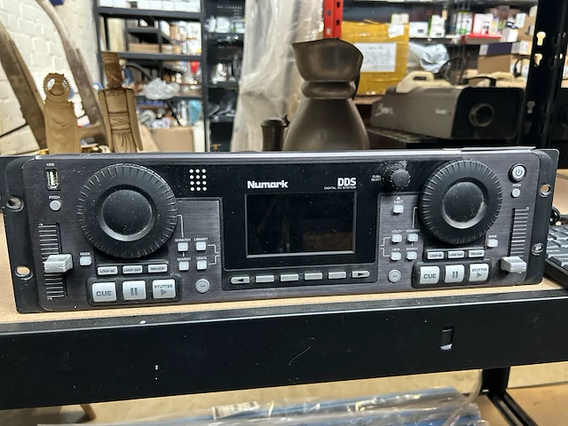 Digital dj system numark - afbeelding 2 van  7