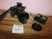Digitale fotocamera fujifilm x-s10 met fujinon aspherical lens super ebc xf 15 - 80 mm 1; 4 r ois wr met do... - afbeelding 1 van  8