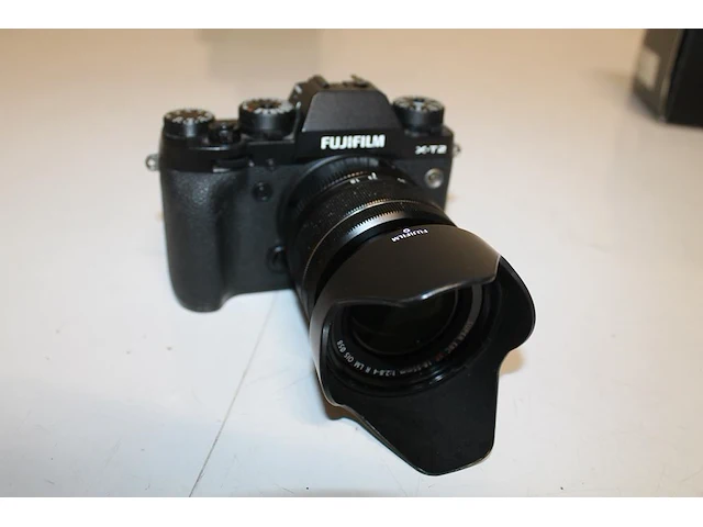 Digitale fotocamera fujifilm x-t2 met aspherical lens fujinon super xf 18-55 mm f1:2.8-4 r lm oismm f/3.5-4... - afbeelding 3 van  6