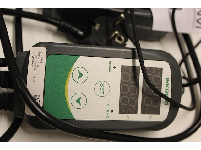 Digitale thermostaat ink bird met spiraalverwarmer. - afbeelding 2 van  2