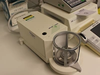 Digitale weegschaal mettler toledo mx5 met printer. - afbeelding 3 van  4