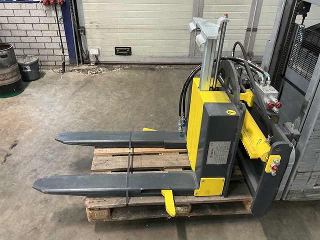 Digmaq - box rotator 30190001 - vorkheftruck accessoire - 2021 - afbeelding 4 van  6