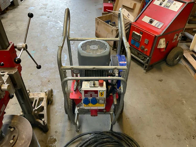 Dimas ab - dm 406 - various concrete equipment - 2003 - afbeelding 6 van  8