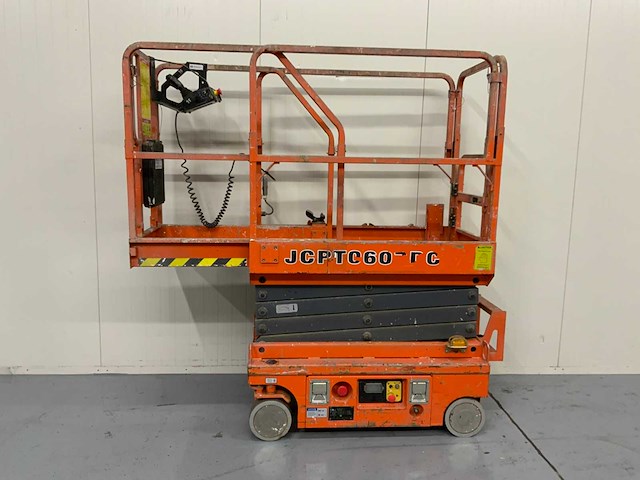 Dingli jctp0607dcs hoogwerker, werkhoogte 5,6m - afbeelding 12 van  16