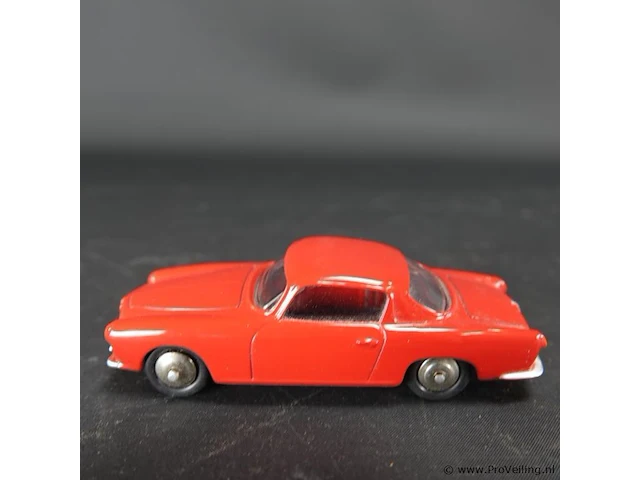 Dinky toys alfa romeo 1900 super nr. 24 - afbeelding 2 van  5