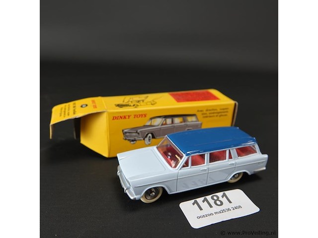 Dinky toys atlas fiat 1800 "familiale" nr. 548 atlas in originele doos - afbeelding 1 van  5
