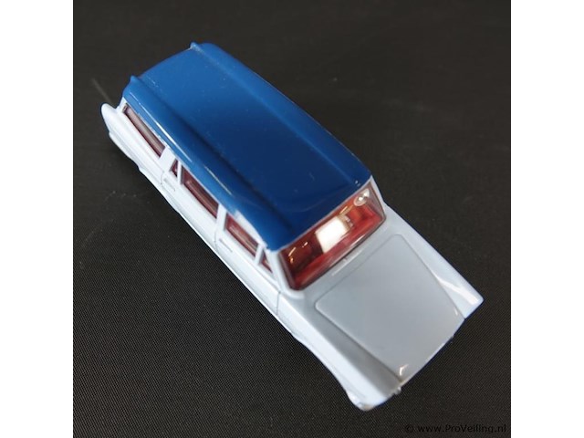 Dinky toys atlas fiat 1800 "familiale" nr. 548 atlas in originele doos - afbeelding 4 van  5