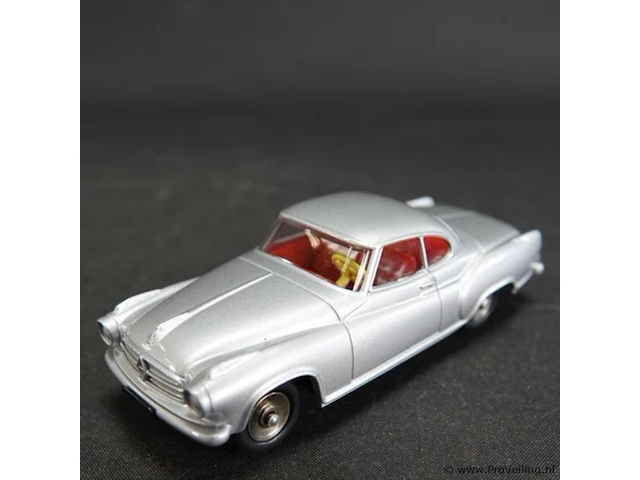 Dinky toys borgward isabella 549 atlas in doos - afbeelding 2 van  5