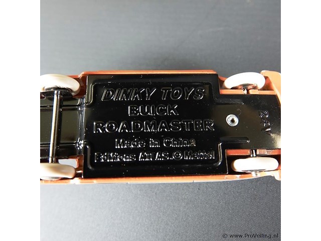 Dinky toys buick roadmaster nr. 24v atlas in originele doos - afbeelding 5 van  5