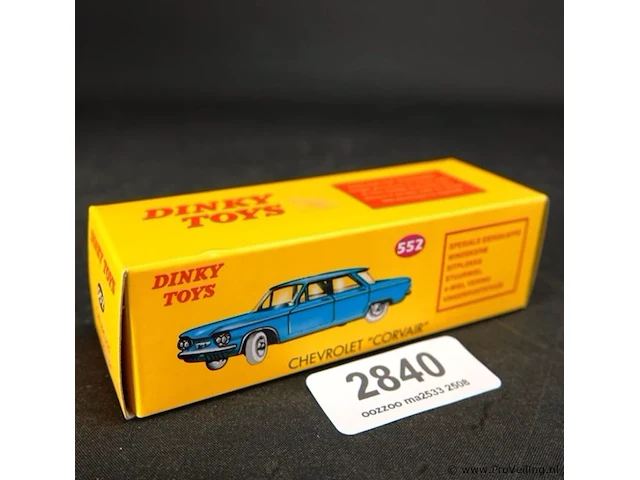 Dinky toys chevrolet corvair nr 552 atlas in doos - afbeelding 5 van  5