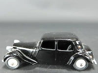 Dinky toys citroen 2cv blauw nr: 24n - afbeelding 2 van  5