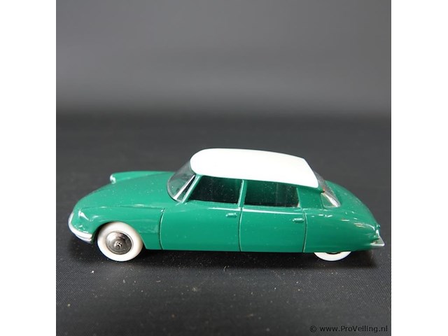 Dinky toys citroen ds19 nr. 24c atlas in originele doos - afbeelding 2 van  5