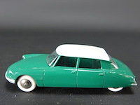 Dinky toys citroen ds19 nr. 24c atlas in originele doos - afbeelding 2 van  5