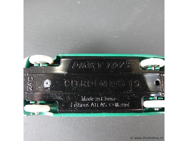 Dinky toys citroen ds19 nr. 24c atlas in originele doos - afbeelding 5 van  5