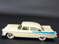 Dinky toys dodge royal sedan beige / blauw nr. 191 atlas in originele doos - afbeelding 2 van  5