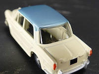 Dinky toys fiat 1200 grande vue beige met blauw dak nr. 531 atlas in originele doos - afbeelding 3 van  5