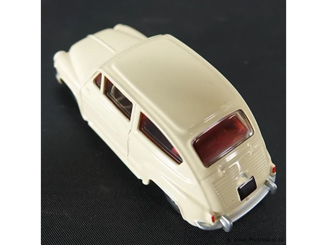 Dinky toys fiat 600 d beige nr. 520 atlas in originele doos - afbeelding 3 van  5