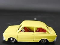 Dinky toys fiat 850 geel nr. 509 atlas in originele doos - afbeelding 2 van  5