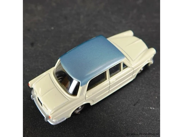 Dinky toys grand vue fiat 1200 nr 531 atlas in doos - afbeelding 3 van  4