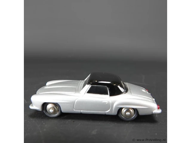 Dinky toys mercedes 190sl nr. 24h - afbeelding 2 van  5