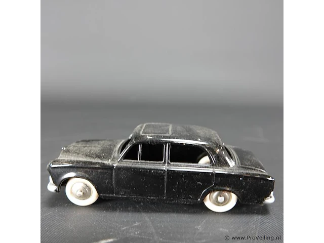 Dinky toys peugeot 403 nr: 24b - afbeelding 2 van  5