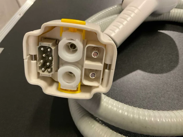 Diode ice laser d2 triplewave ontharingsapparaat - afbeelding 16 van  23