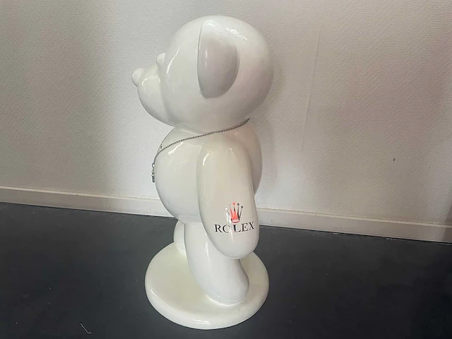Dior beer pop art figuur - afbeelding 5 van  10