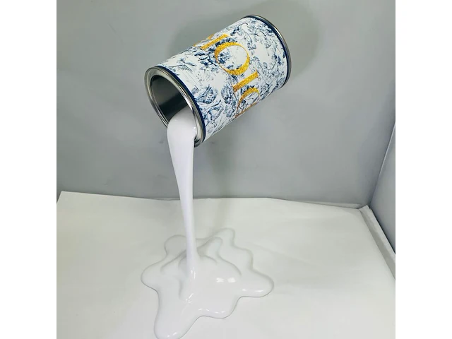 Dior paint can - cobra art naor kunstwerk - afbeelding 1 van  6