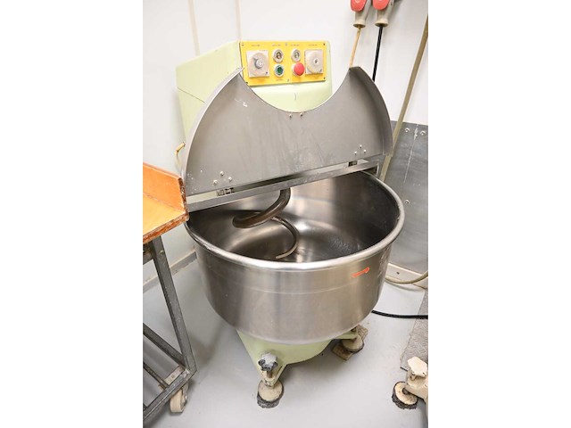 Diosna sp 120 d spiraalkneder - afbeelding 4 van  7