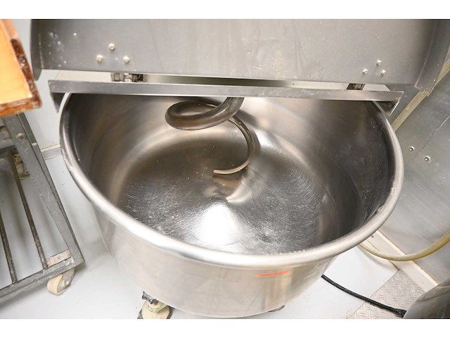 Diosna sp 120 d spiraalkneder - afbeelding 5 van  7