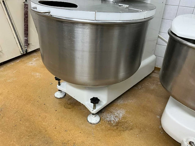 Diosna sp 160 d spiraalkneder - afbeelding 4 van  8