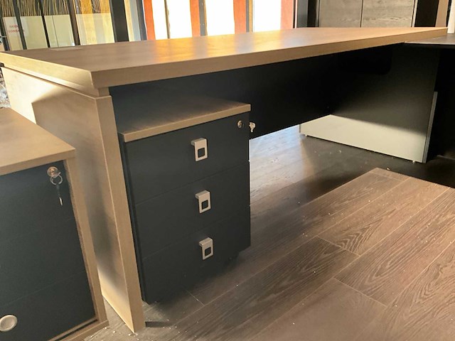 Directiebureau - afbeelding 7 van  11