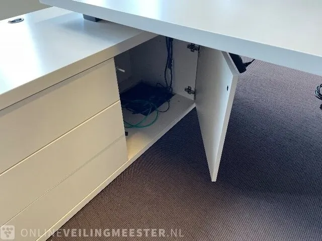 Directiebureau - afbeelding 4 van  9