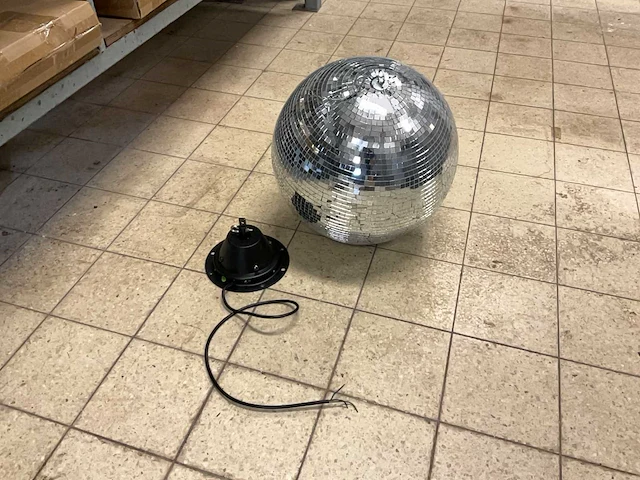 Discobal met motor - afbeelding 1 van  6