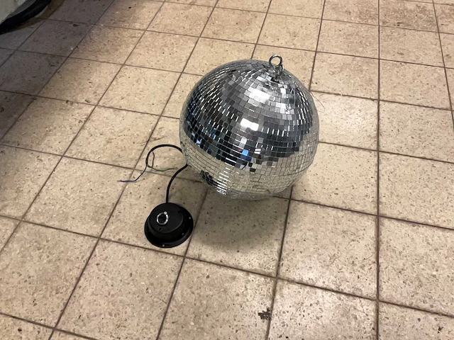 Discobal met motor - afbeelding 1 van  5